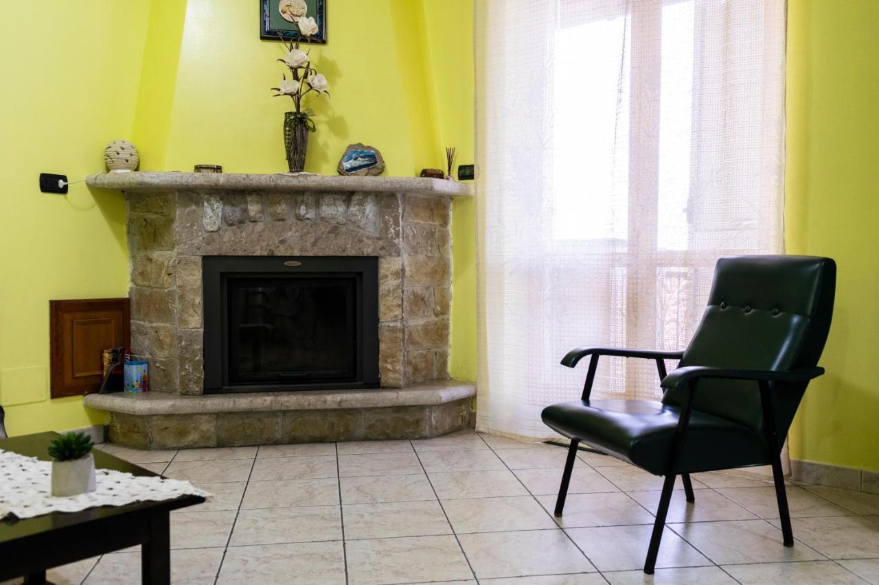 Le Ali Del Vento Bed & Breakfast Cairano Екстериор снимка