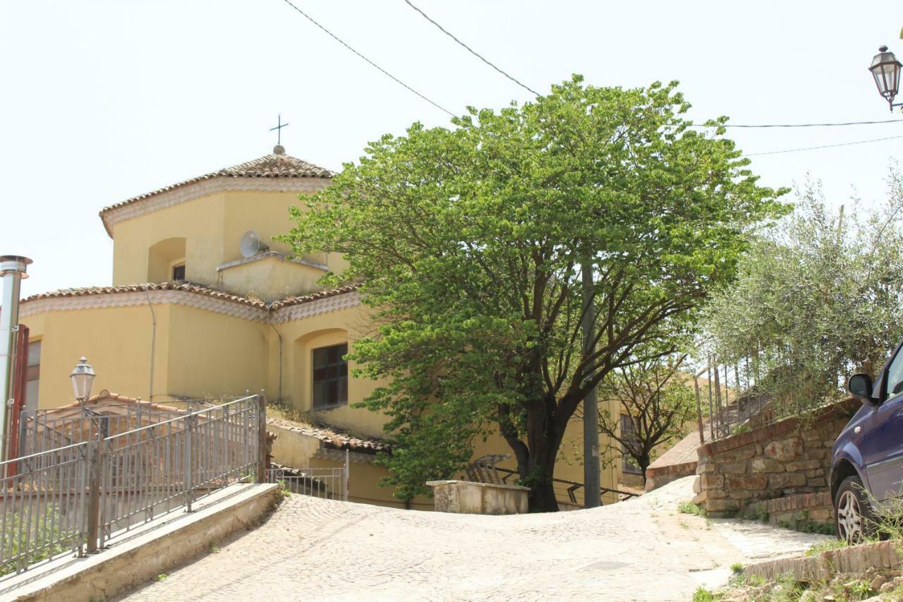 Le Ali Del Vento Bed & Breakfast Cairano Екстериор снимка